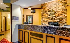 Suburban Extended Stay Cedar Falls